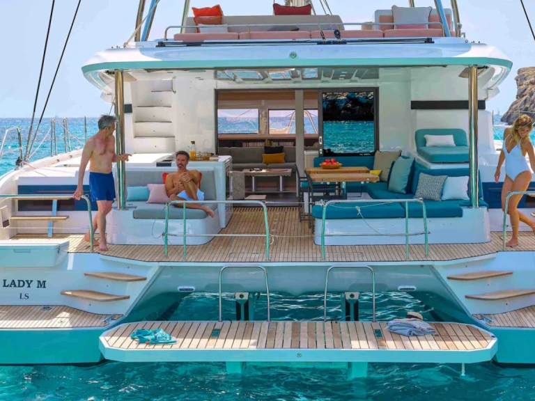 Pronájem lodi Trogir lákavé ceny Lagoon 55 - 4 + 2 cab.