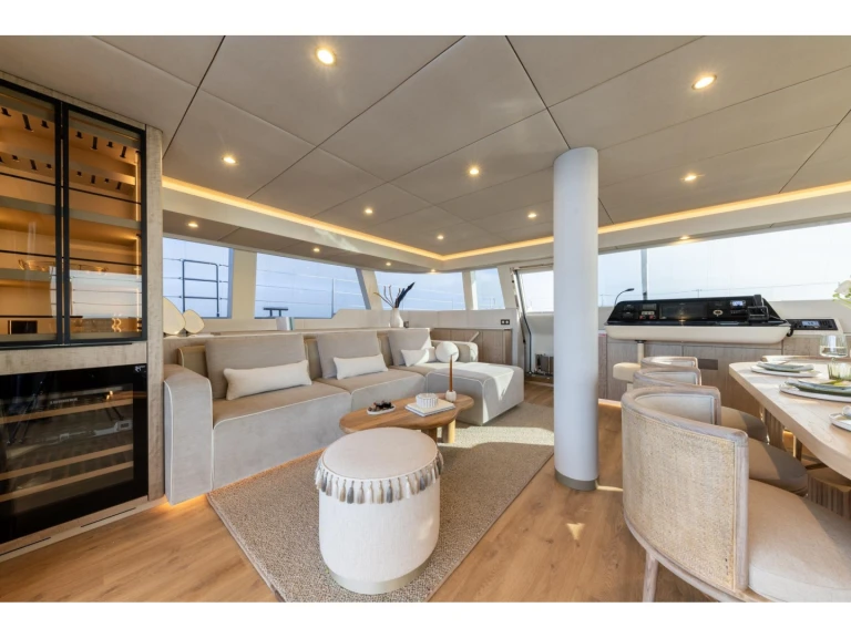 Pronájem lodi Sunreef Sunreef 60 v Kaštel Gomilica na Samboatu