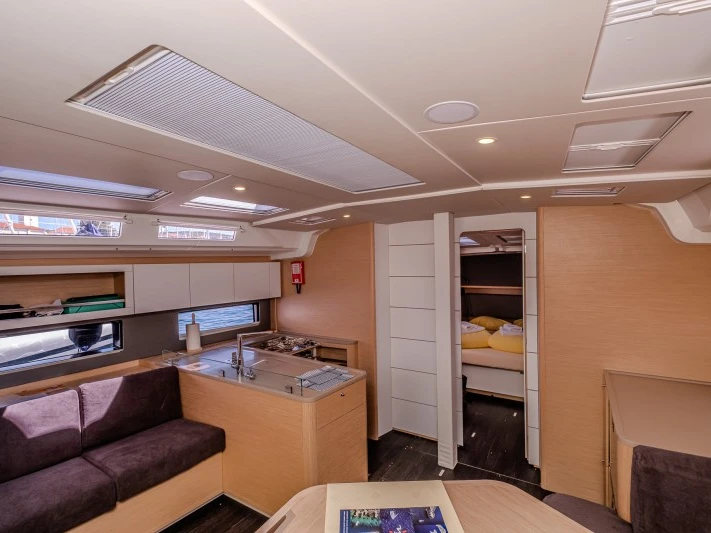 Dufour Dufour 48 jednotlivci a charterové společnosti v Šibenik 