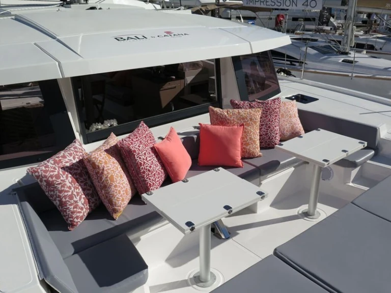 Pronajmout Katamarán se skipperem či ne Bali v Le Marin