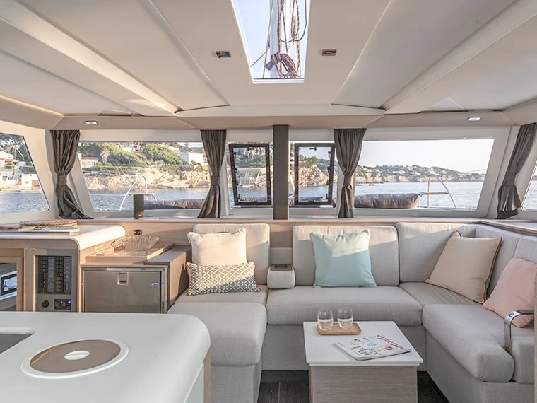 Pronájem jachty v Anse Marcel -Fountaine Pajot Isla 40 na Samboatu