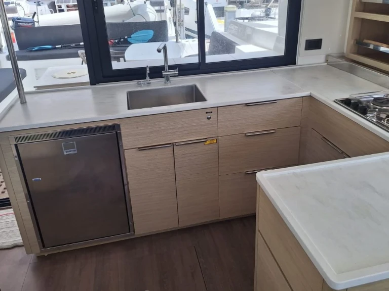 Pronajmout si Lagoon Lagoon 46 v Nassau