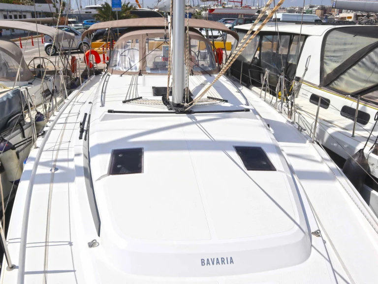 Pronájem Plachetnice Bavaria s licencí