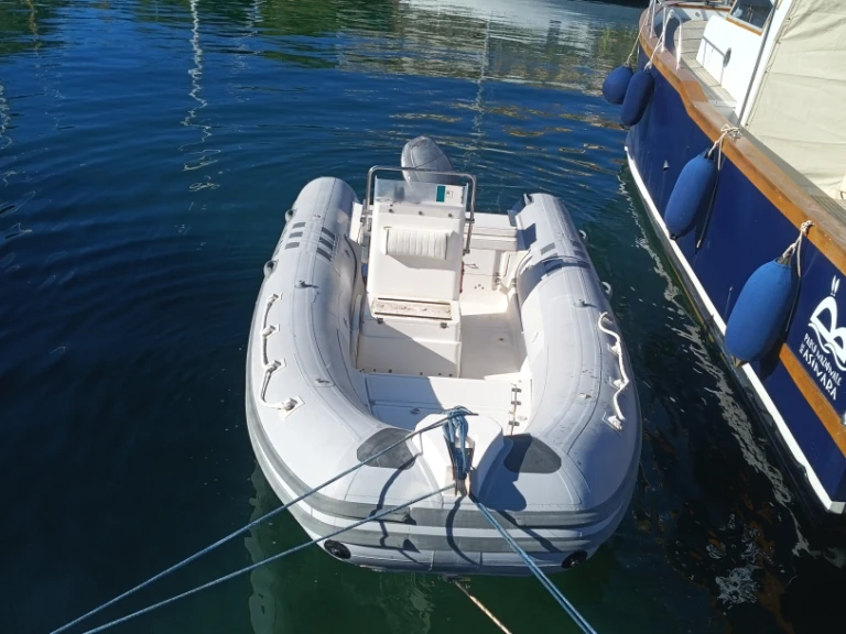 Pronájem jachty v Stintino -Bsc BSC 46 na Samboatu