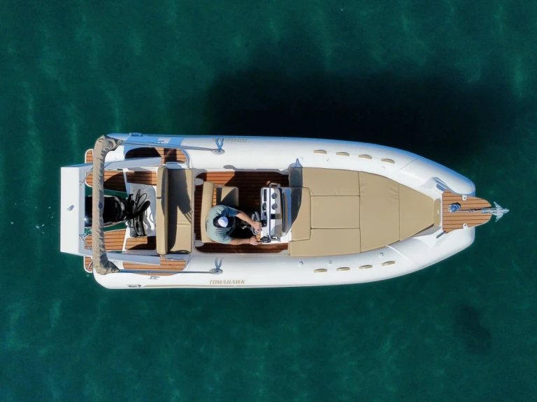 Pronájem jachty v Old port of Corfu -Tomahawk VIP 2026 na Samboatu