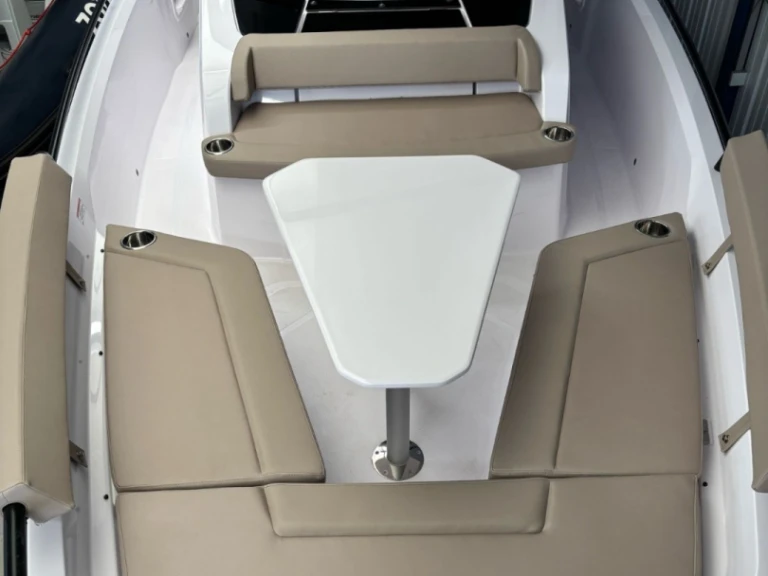 Pronájem lodi La Trinité-sur-Mer lákavé ceny 29 Sun Top