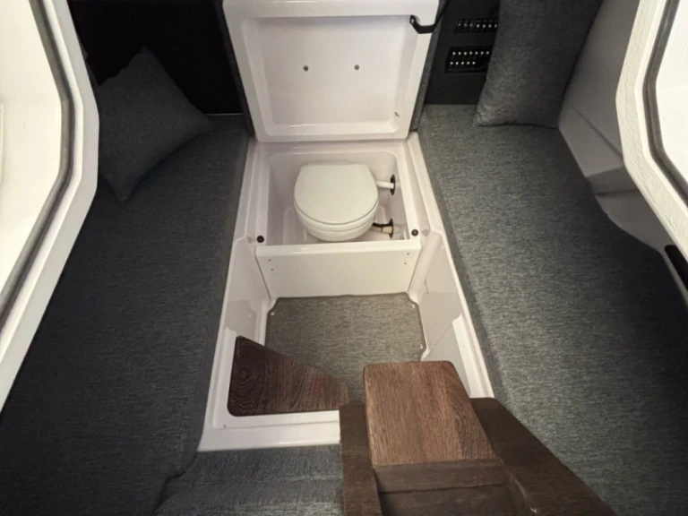 Pronajmout si Axopar 29 Sun Top v La Trinité-sur-Mer