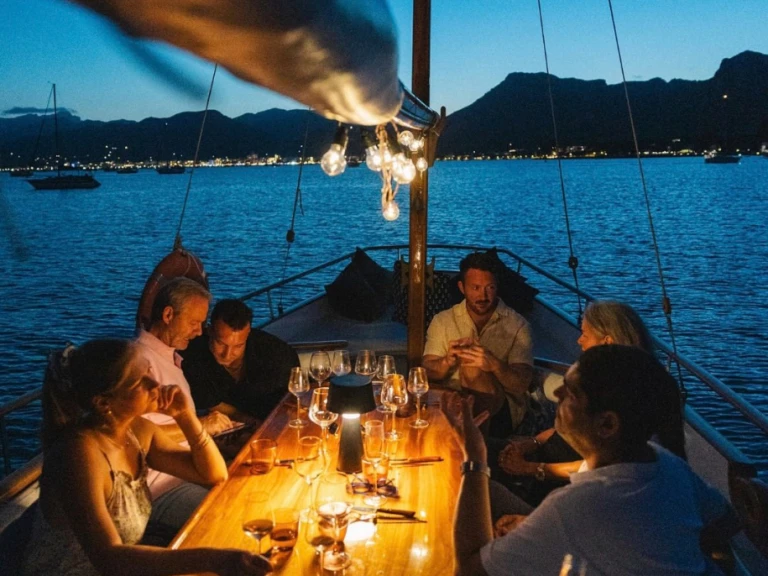 Pronájem Motorová loď v Puerto de Pollensa -Llaut Classico 1960