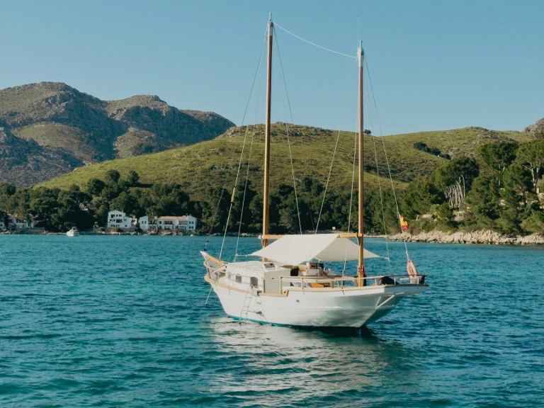 Pronájem lodi Llaut Classico 1960 v Puerto de Pollensa na Samboatu