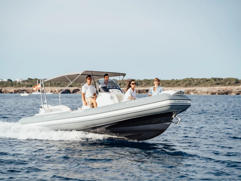 Zodiac Medline 850 jednotlivci a charterové společnosti v Santa Eularia des Riu
