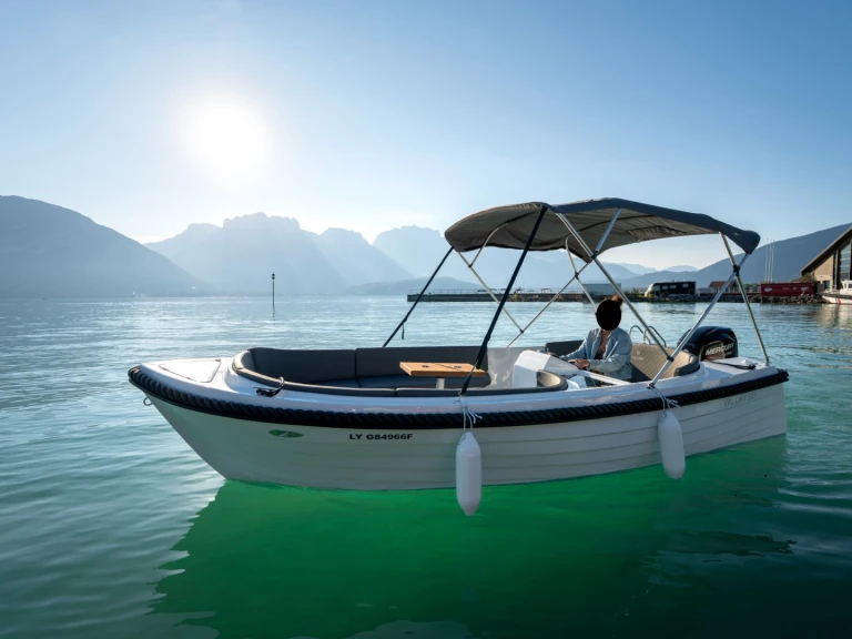 Pronájem lodi boatbuilding motor yacht boatbuilding motor yacht valory 555 v Vieux Port de Cannes na Samboatu