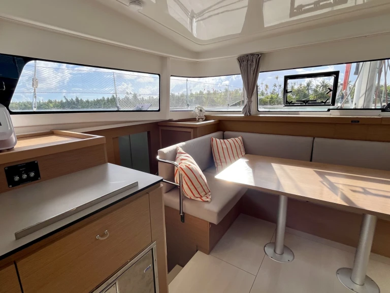 Pronájem Katamarán v Papeete -Excess Excess 11