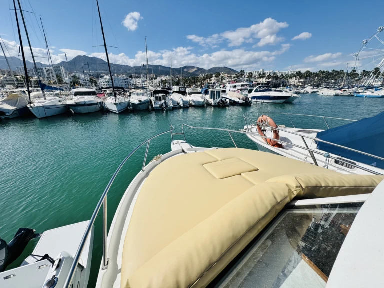 Pronajmout si Starfisher ST34 v Puerto Marina Benalmadena