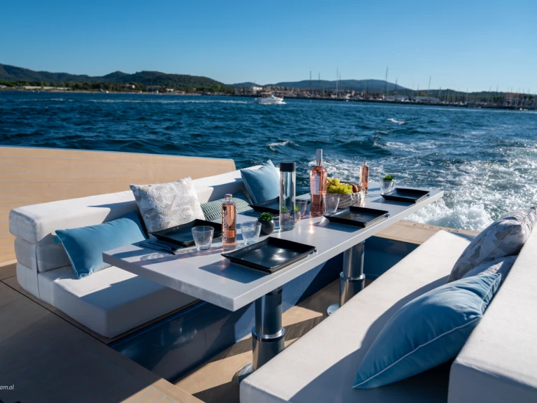 Pronájem jachty v Cannes -Alium Yachts 42'S na Samboatu