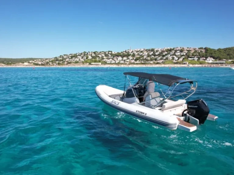 Pronajmout si Sacs Sacs S 780 v Tivat