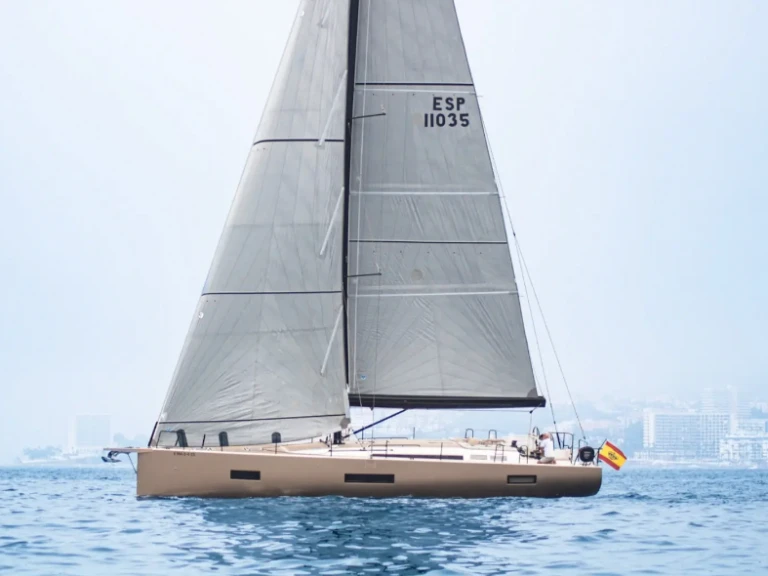 Bénéteau First Yacht 53 jednotlivci a charterové společnosti v Ibiza Magna