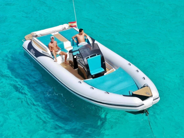 Pronájem Polotuhá loď v Marina Botafoch -Noah 29EFB