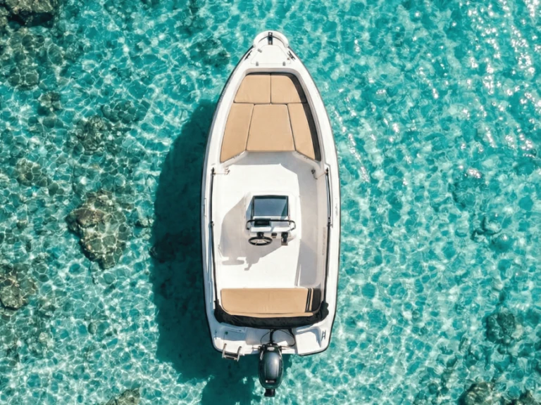 Pronájem lodi Alyki lákavé ceny 160