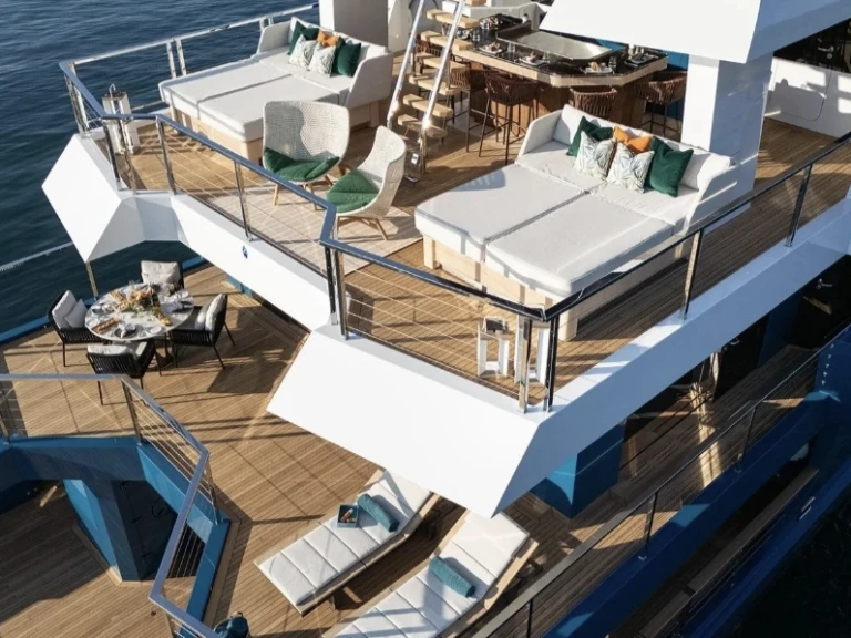 Pronájem lodi King Benji  First 45 v Saint-Tropez na Samboatu