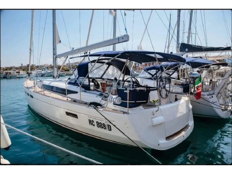 Pronájem lodi Jeanneau Sun Odyssey 519 "Kalos v Tropea na Samboatu