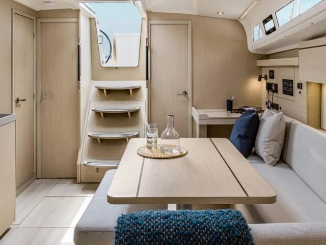 Plachetnice k pronájmu v Salerno za nejlepší cenu