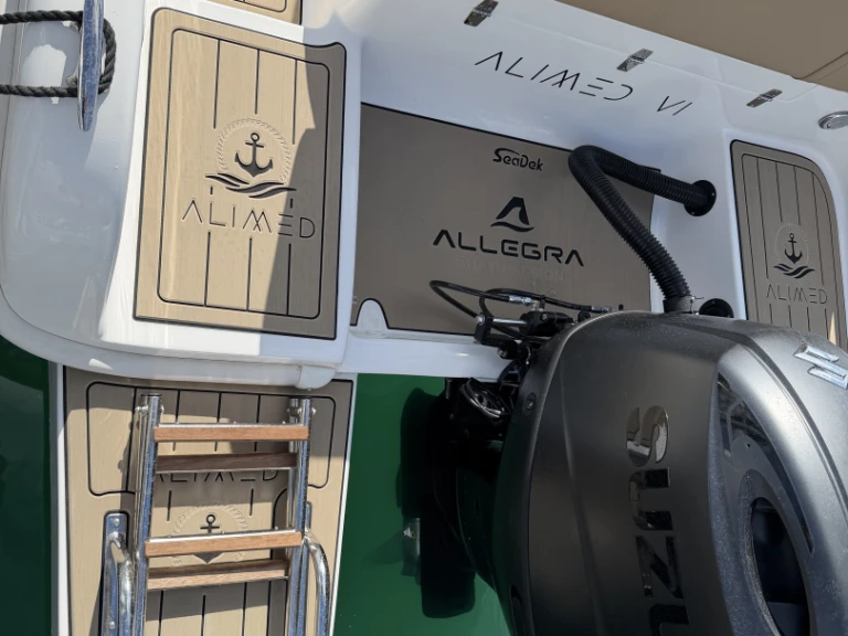 Pronájem lodi Port d'Alicante lákavé ceny 21 D