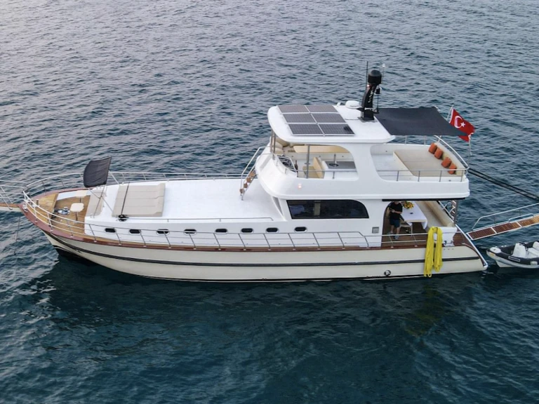 Pronájem lodi Göcek  lákavé ceny Gulet