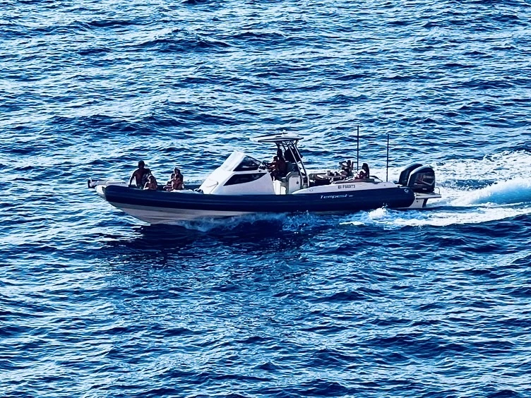 Motorová loď k pronájmu v Marseille za nejlepší cenu