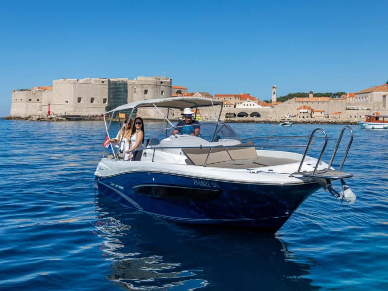Pronájem lodi Jeanneau cap camarat 7.5WA v Dubrovník na Samboatu