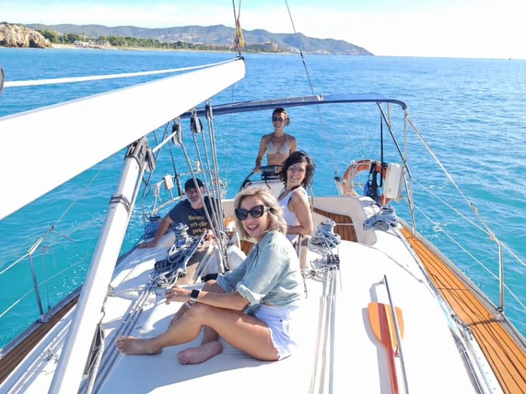 Pronájem lodi Sitges lákavé ceny Bavaria 38 Cruiser