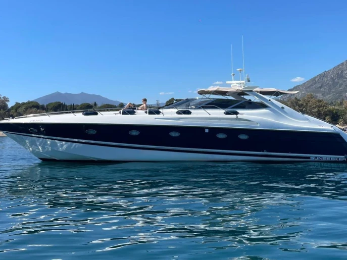 Pronájem lodi Puerto Deportivo de Marbella lákavé ceny Predator 63
