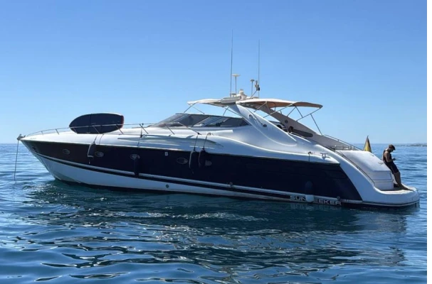Pronájem Motorová loď v Puerto Deportivo de Marbella -Sunseeker Predator 63