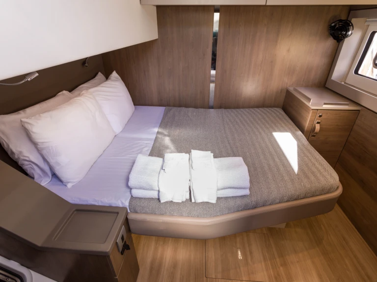 Pronájem lodi Catana Bali 4.8 v Tortola na Samboatu