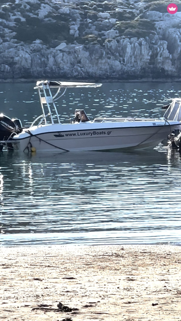 Pronajmout si Marinco 475 2025 v Faliraki