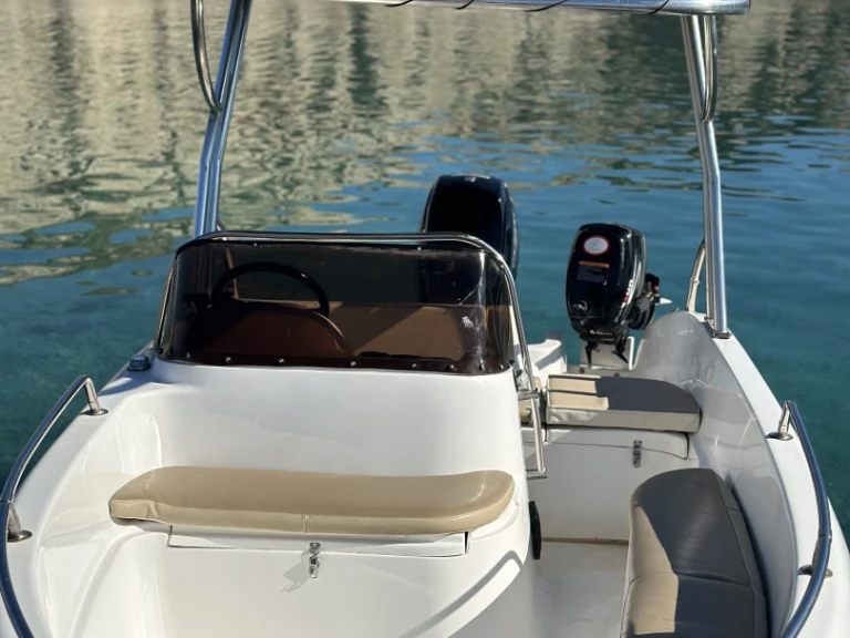 Pronájem lodi Marinco 475 2025 v Faliraki na Samboatu