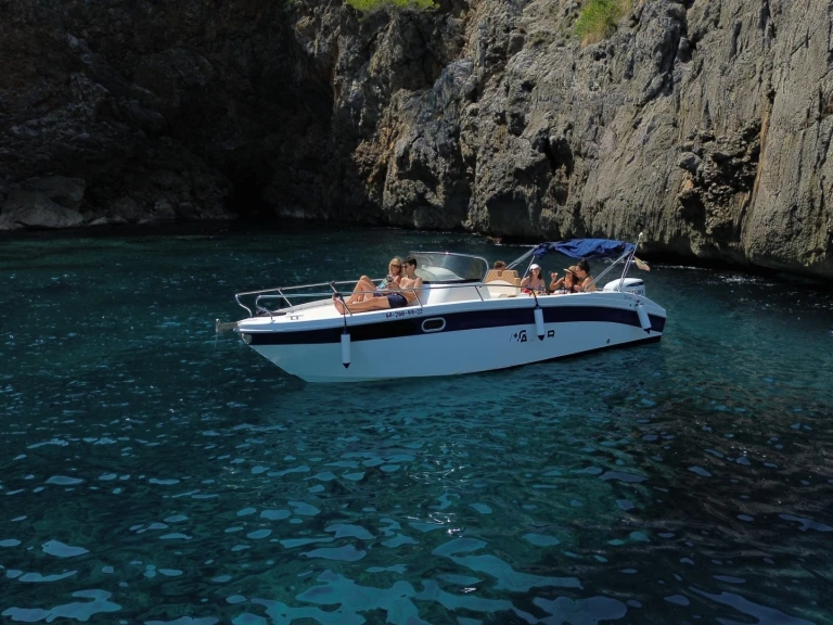 Pronájem jachty v Portals Nous -Saver 750 WA na Samboatu