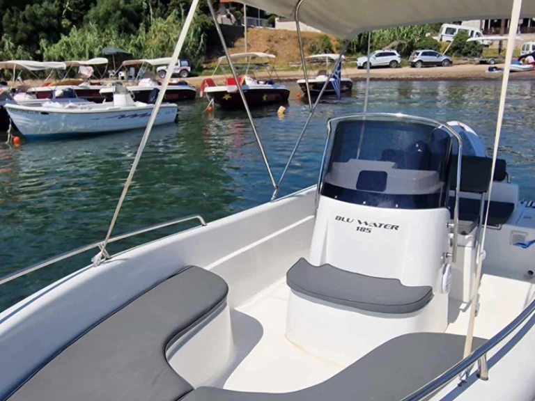 Pronájem lodi Laganás lákavé ceny BLU WATER 185