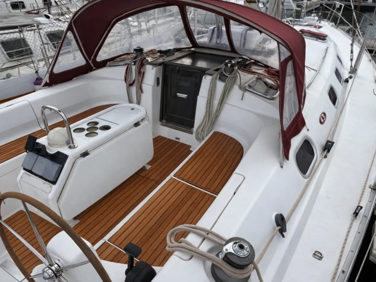 Pronajmout si Dufour Gib Sea 43 v Arzon