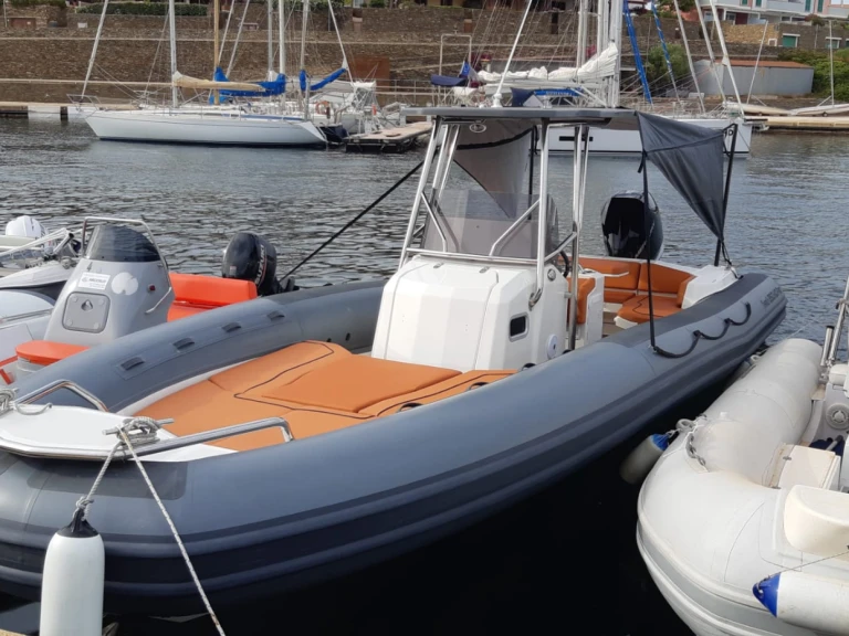 Pronájem lodi Marlin Boat Marlin Boat 850 HD PRO  v Porto di Stintino na Samboatu
