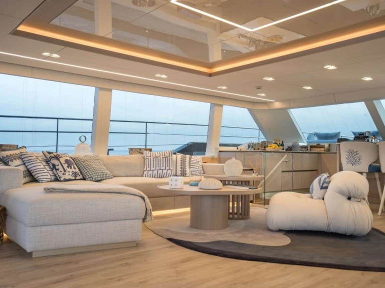 Pronájem Jachta Sunreef s licencí