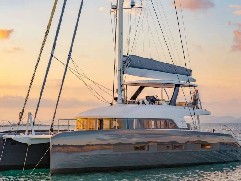 Lagoon ODYSSEY jednotlivci a charterové společnosti v Bahamy