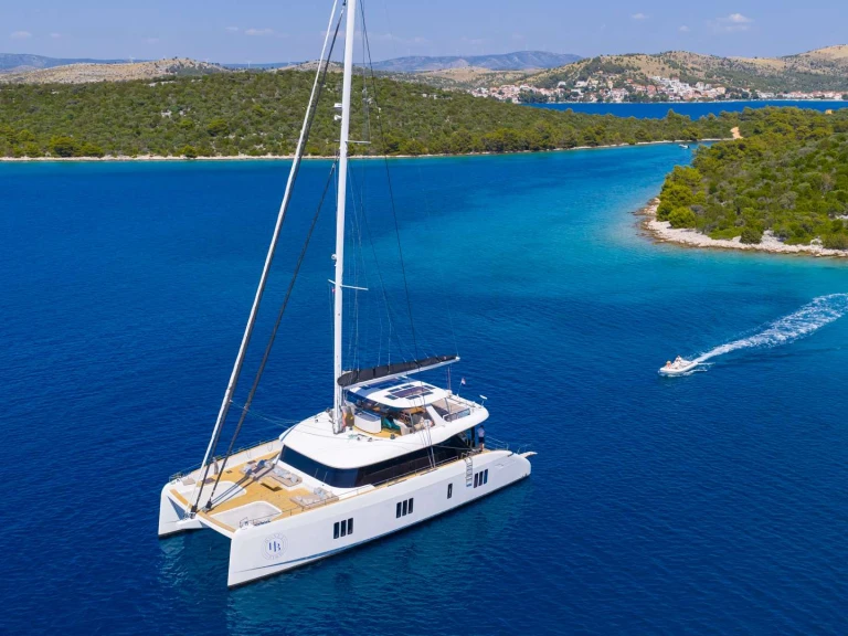 Sunreef HONEYBIRD jednotlivci a charterové společnosti v Šibenik 
