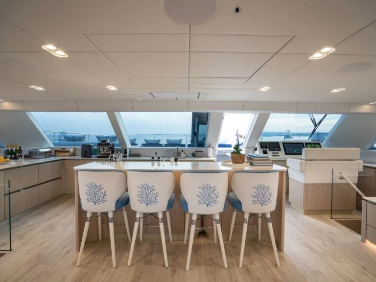 Pronajmout si Sunreef TESNI v Britské Panenské ostrovy