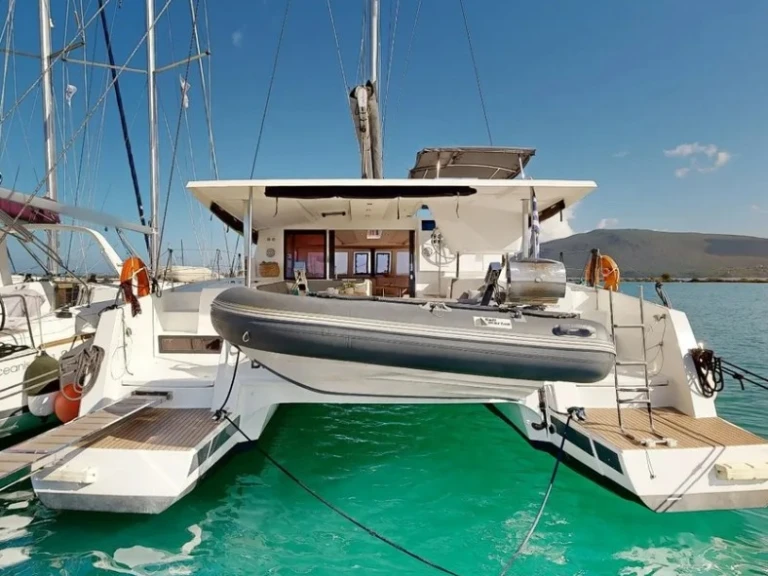 Pronájem Katamarán v Paros (ostrov) -Fountaine Pajot Isla 40