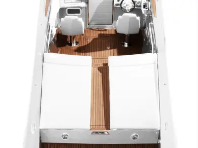 Pronájem Motorová loď Frauscher s licencí