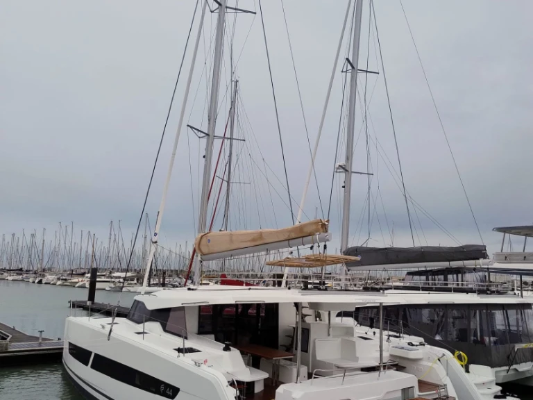 Pronájem jachty v Trogir -Fountaine Pajot Fountaine Pajot FP 44 Quatuor - 4 + 2 cab. na Samboatu