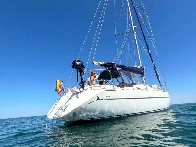 Pronájem Plachetnice Poncin Yachts s licencí