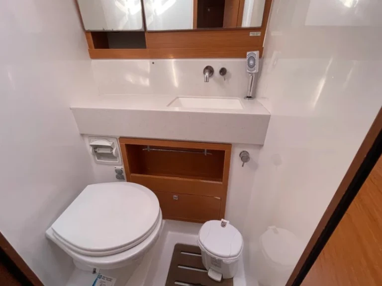 Pronajmout si Dufour Dufour 470 v Rhodos