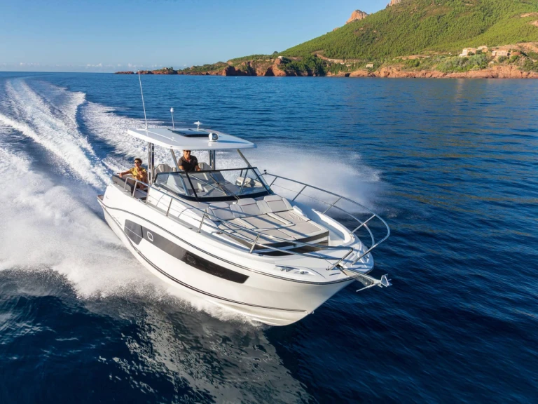 Pronájem Motorová loď v Palma de Mallorca -Jeanneau Cap Camarat 10.5 WA