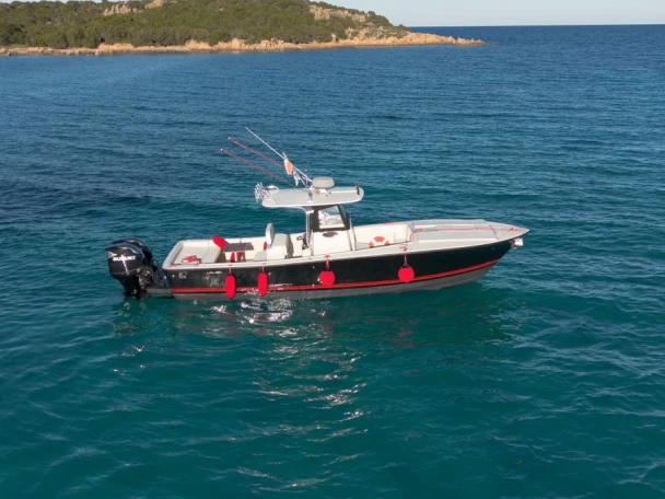 Motorová loď k pronájmu v Marina di Portisco za nejlepší cenu